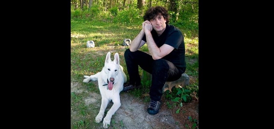 author Neil Gaiman