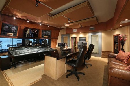 Control room in Serenity West