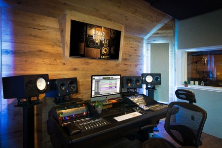 Control Room A in Bravo Ocean Studios